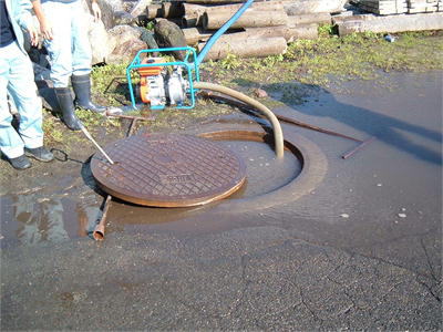 空気弁動作不良による漏水大